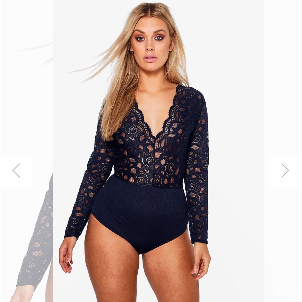BOOHOO PLUS PLUNGE V NECK LACE BODYSUIT NAVY